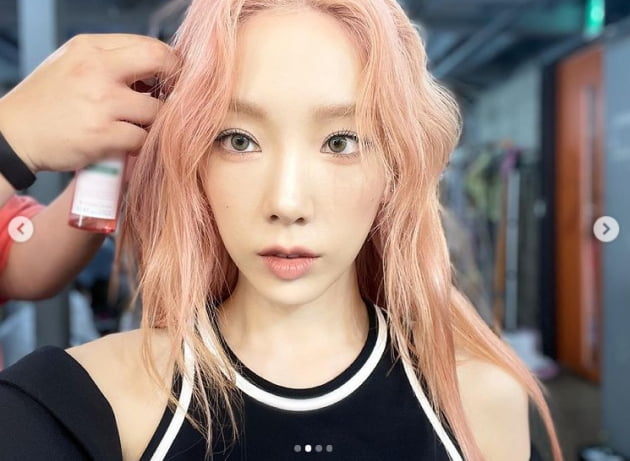 태연, 핑크여신 너는 어느 별에서 왔니?[TEN★]