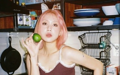 이영지, 10kg 감량 후 노출도 과감하게 [TEN★]