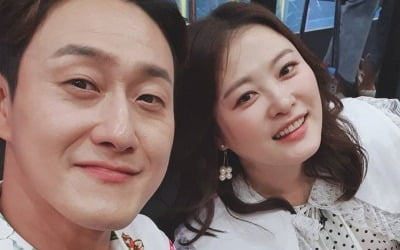 심진화 "내가 번 돈으로 '♥' 김원효 앨범 제작…3000만원 이상 들어" ('라디오쇼')