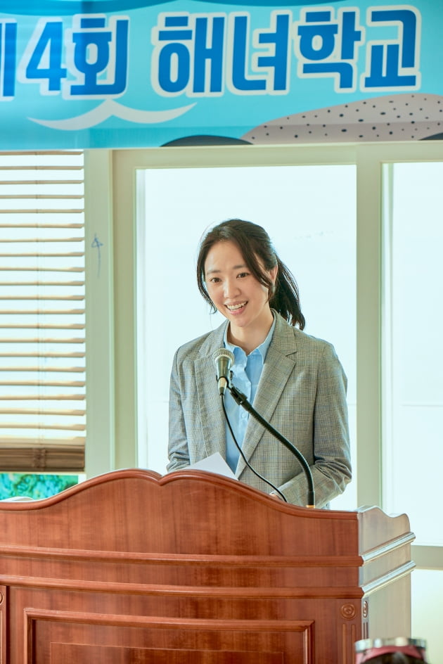 배우 전혜진./ 사진제공=명필름