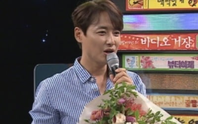 '비스' 이지훈, 예비 신부에게 깜짝 프러포즈…'결혼해줘' 열창