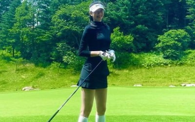 '예비신부' 김윤지, 결혼 전 라운딩 중 "골프는 제자리걸음" [TEN★]