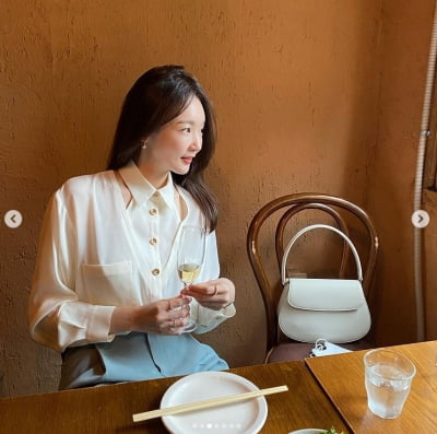 강민경, 사복의 여신 '꾸안꾸' 패션의 정석[TEN★]