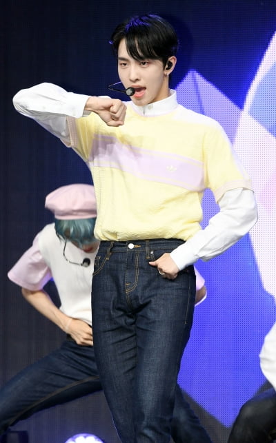 [TEN 포토] 드리핀 이협 '여심 저격 외모'