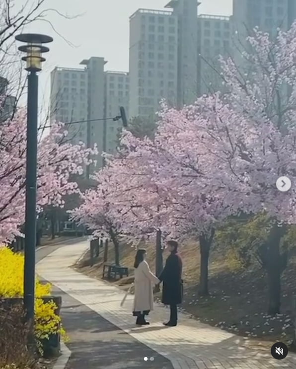 박보영, 꽃보다 눈부셔...'멸망' 사랑해주셔서 감사[TEN★]