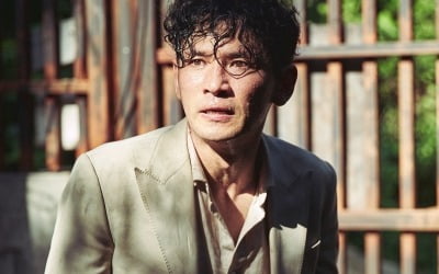 '인질' 15세 관람가 확정…황정민, 여름 극장가에 출격