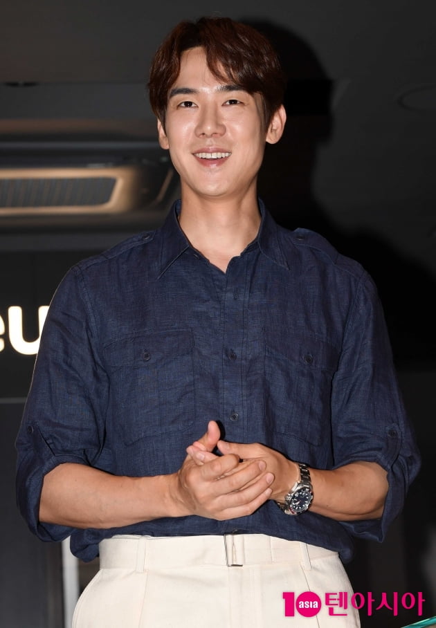 [TEN 포토+] 유연석 '슬기로운 '안정원' 청담동 나들이'♥♥
