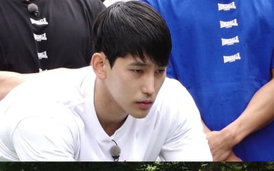 '강철부대' UDT 육준서, 잘생긴 얼굴만큼 병뚜껑 사격 실력도 최고?