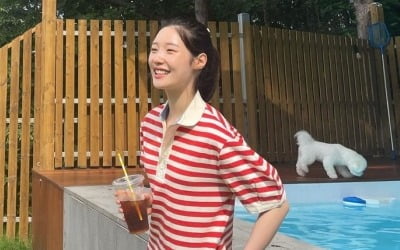 정채연, 햇살보다 화사한 미모 [TEN★]