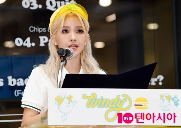 [TEN 포토] (여자)아이들 전소연 '윈디 대표로 취임'