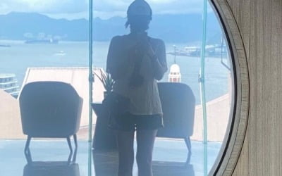 '재미교포♥' 오지은, 홍콩 오션뷰 보며 운동 "그간 어려운 일 있었다" [TEN★]