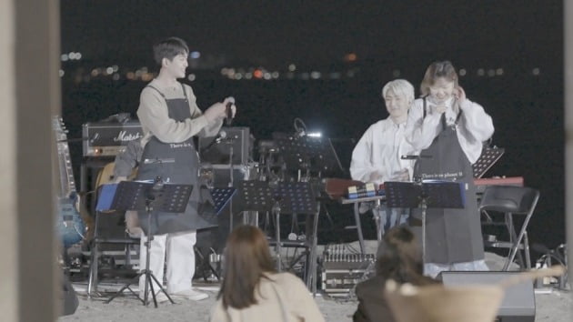 '바라던 바다' 온유, 수현./사진제공=JTBC