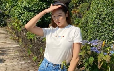 '타일러권♥' 제시카, 샤테크하는 MZ세대 답네…오늘은 '옐로우' [TEN★]