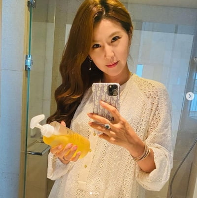 '♥주영훈' 이윤미, 20대는 못따라할 독보적 우아함[TEN★]