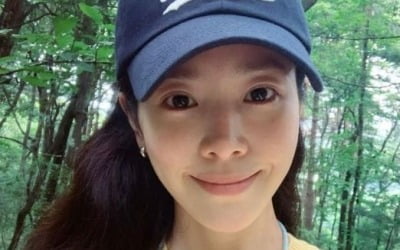 한지민, 각도 무시하는 예쁨…김혜수도 반한 청순 미모 [TEN★]