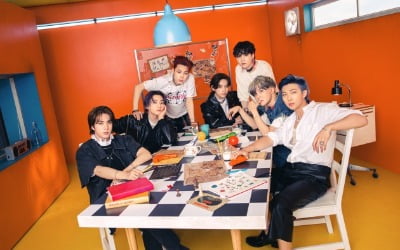 "2021년 여름은 온통 BTS 세상"…방탄소년단 'PTD', 美·英 외신 집중 조명