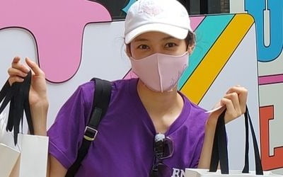 '라이머♥' 안현모, 방탄소년단 찐팬 인증…보라색 옷 입고 "돈쭐내러" [TEN★]