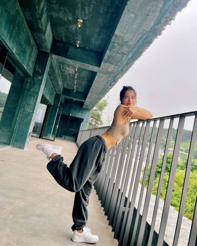 사진=마마무 솔라 인스타그램