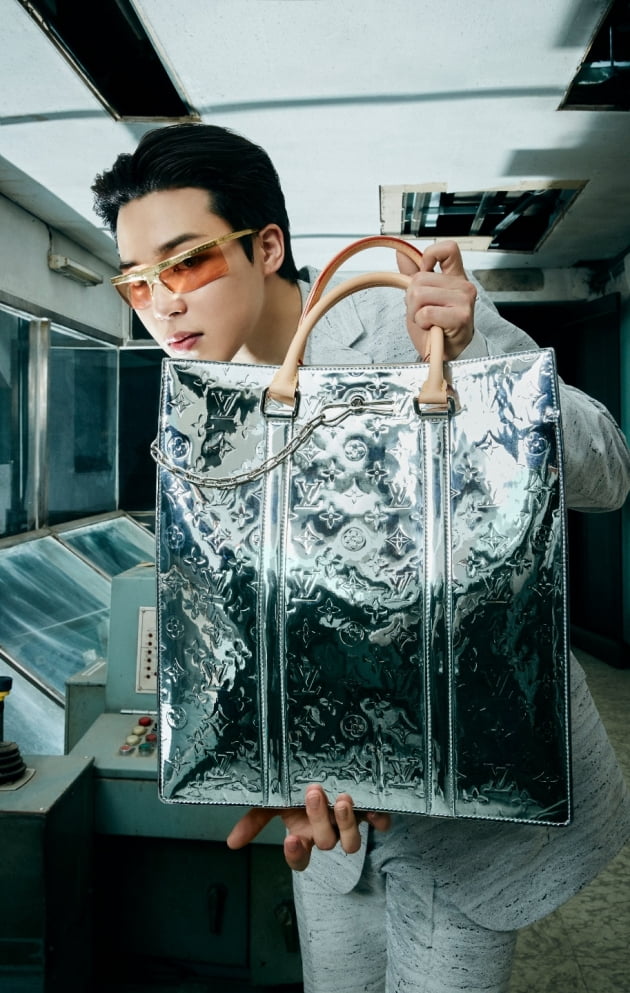 방탄소년단 지민, 루이비통쇼의 '하이라이트'…외신 폭발적 반응