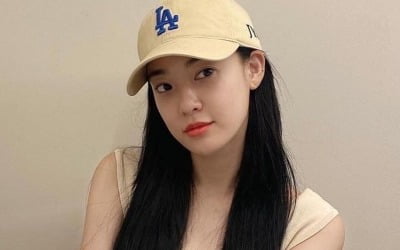 애프터스쿨 이주연, 셔츠 살짝 내리고 "이니셜 새겨"…어디에? [TEN★]