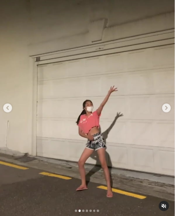 윤종신♥전미라 딸 라임, 끼와 끝없는 다리길이 좋은것만 받았네 [TEN★]