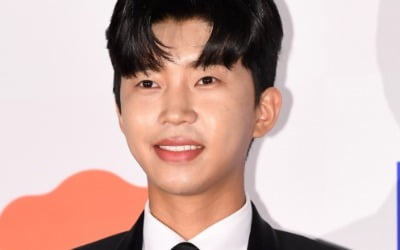 "임영웅 생일 기념 전국적 기부, 감동적"…NGO가 놀란 영웅시대의 선한 영향력