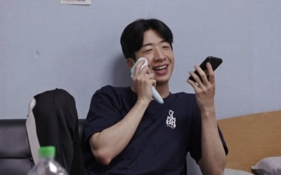'집사부일체' 수지, 절친 유수빈에 '이승기 사용법' 전수