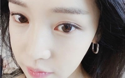 남규리, 주름+잡티 하나 없는 볼록 이마…초근접샷 굴욕無 [TEN★]