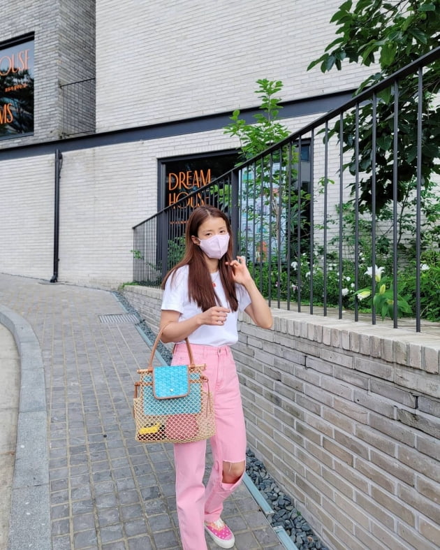 '연매출 25억♥' 이시영, 물고기가 놀랄 어망 스타일 명품백 [TEN★]