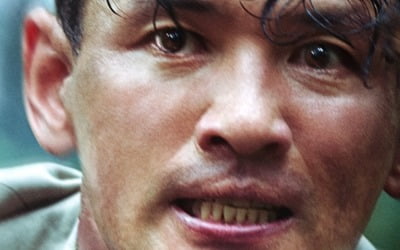 [공식] 황정민 주연 '인질', 8월 18일 개봉 확정