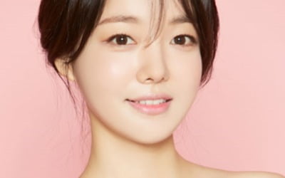 [공식] 문지인, 아이오케이컴퍼니와 전속계약…김하늘과 한솥밥