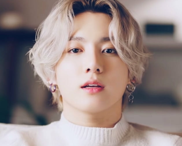 방탄소년단 정국 자작곡 'Your eyes tell' 1주년, 日 유명인 랭킹 '랭크'