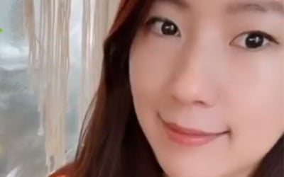 '이필모♥' 서수연, 동안 미모와 화장품 소비량은 정비례 "촉촉+시원" [TEN★]