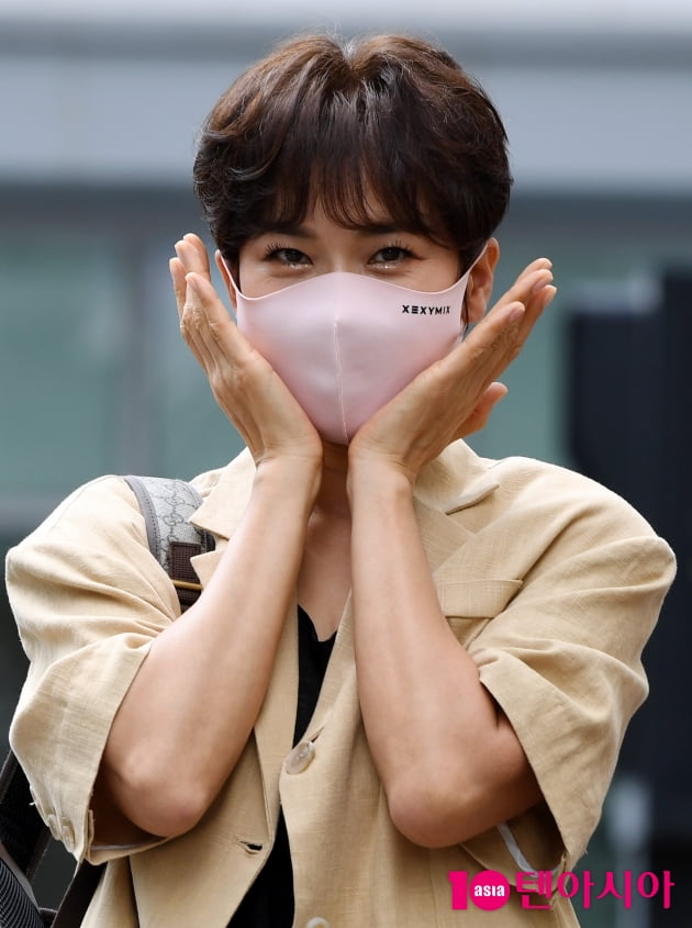 [TEN 포토] 반가희 '수줍은 꽃받침'