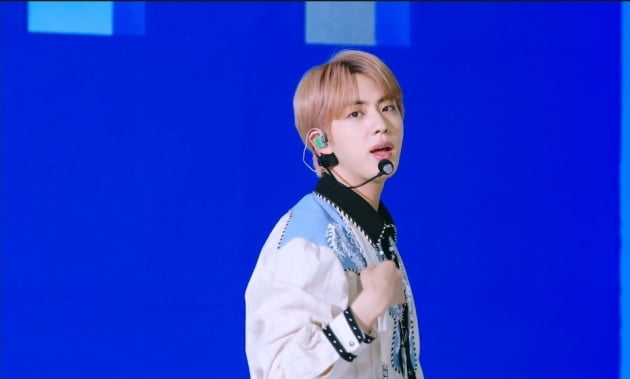 방탄소년단 진, 열도를 뒤흔든 벨팅킹 면모,,,귀가 청량해지는 '믿듣보'