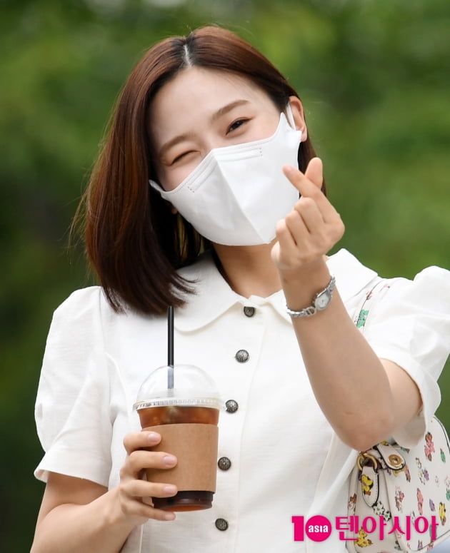 [TEN 포토] 오마이걸 효정 '치명적인 윙크'