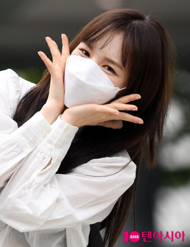 [TEN 포토] 레드벨벳 웬디 '방송국에 핀 꽃'