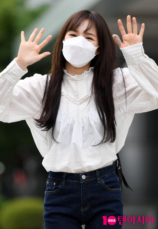 [TEN 포토+] 레드벨벳 웬디, 빠져드는 예쁨...인형이 따로 없네