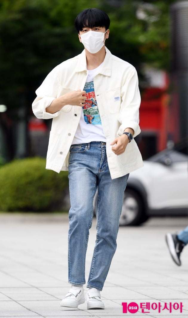 [TEN 포토] SF9 영빈 '섹시한 눈빛'