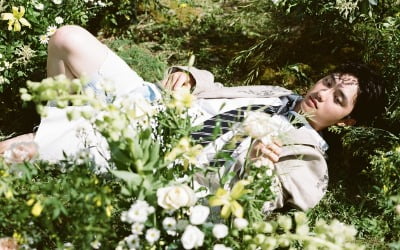 [공식] 엑소 디오, 타이틀곡 '로즈' 작사 "풋풋한 사랑 이야기"