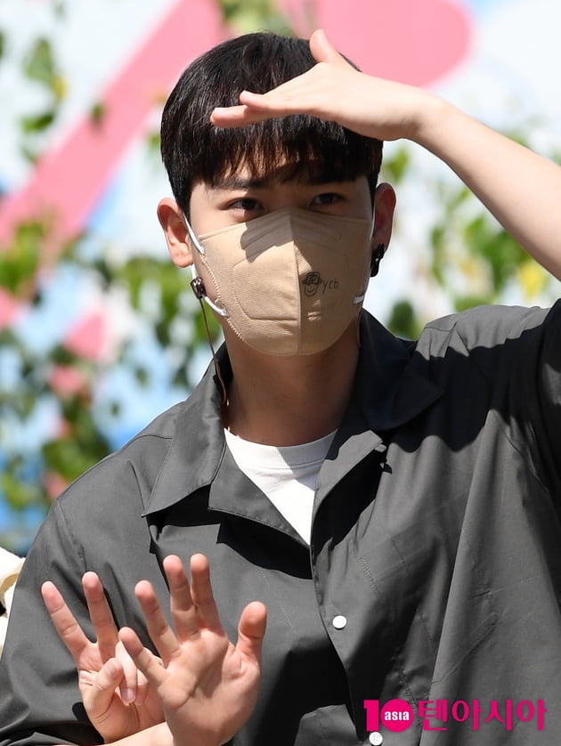 [TEN 포토] 라포엠 유채훈 '태양도 질투하는 외모'