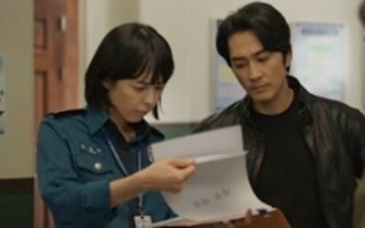 '보이스4' 송승헌·이하나 vs 다중인격 이규형, 숨 막히는 데스매치 [종합]