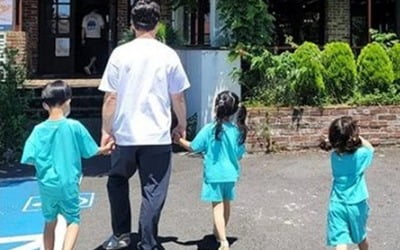 소유진, ♥백종원 미니미 세 아이와 "빈둥빈둥"…먹성도 똑 닮았네 [TEN★]