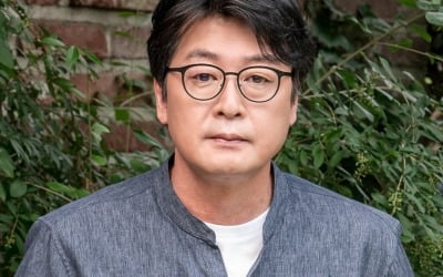 '모가디슈' 김윤석 "낡은 차, 튀어나온 스프링에 속옷에 구멍 나" [인터뷰③]