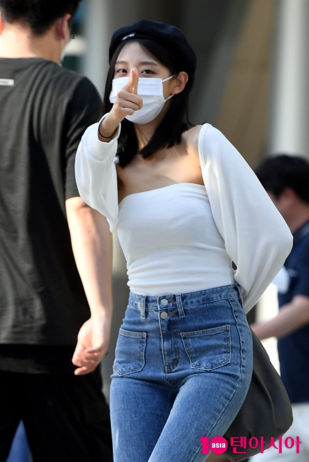 [TEN 포토] 러블리즈 정예인 '남심 저격중...'