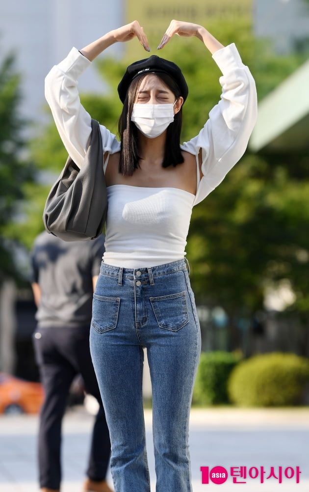 [TEN 포토] 러블리즈 정예인 '빵터져도 이쁘죠~'