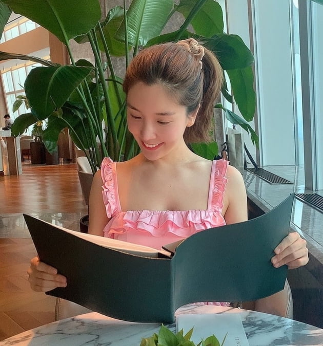 '오뚜기3세' 함연지, 5성급호텔 79층 레스토랑서 풀코스 정찬 "강추" [TEN★]