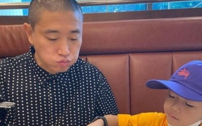 '10살 연하♥' 개리, 아들 하오와 브런치 타임…단란한 일상에 '흐뭇' [TEN★]