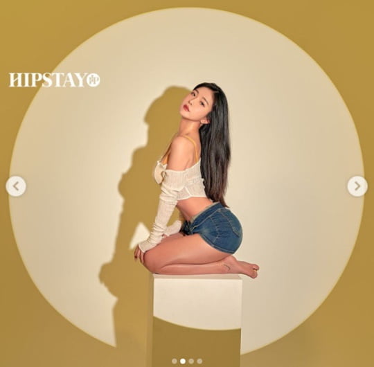 조현영, 우월한 S라인+11자 복근…바디프로필 공개 [TEN ★]