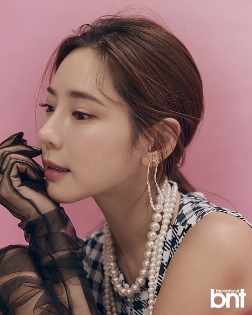 채은정 "'미스트롯2' 출연 이후 트라우마 생겨" [화보]